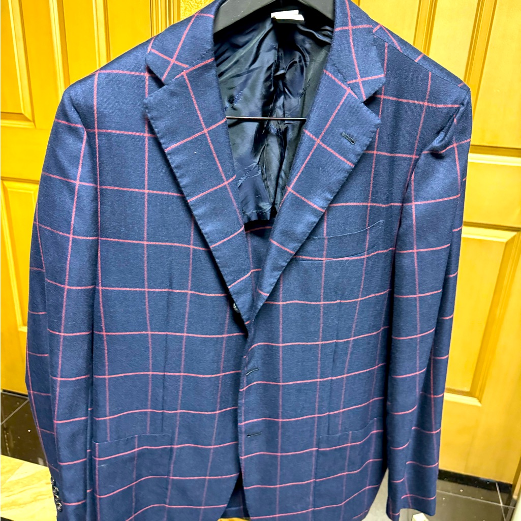 Kiton Mens Blazer Size 4243 From Nieman Marcus Brand New With Tags Kiton Mens Blazer Size 4243 From Nieman Marcus Brand New With Tags